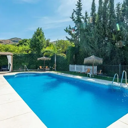 Villa Casa La Vina Del Arenal By Ruralidays Pizarra