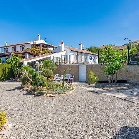 Casa La Vina Del Arenal By Ruralidays Pizarra