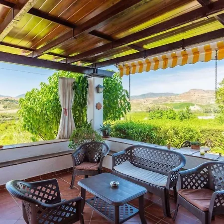 Villa Casa La Vina Del Arenal By Ruralidays *